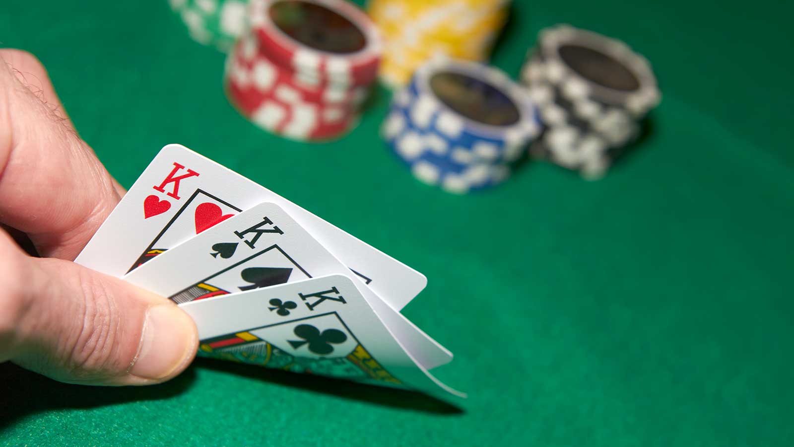 What You Must Know Concerning Poker Online