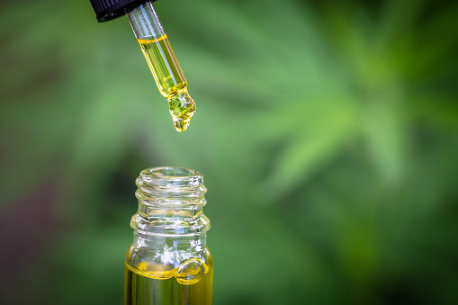 Reviewing the Top Brands of CBD Oil for Anxiety Relief